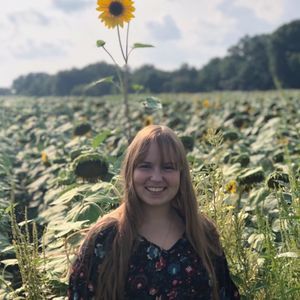 Meet your Posher, Tessa